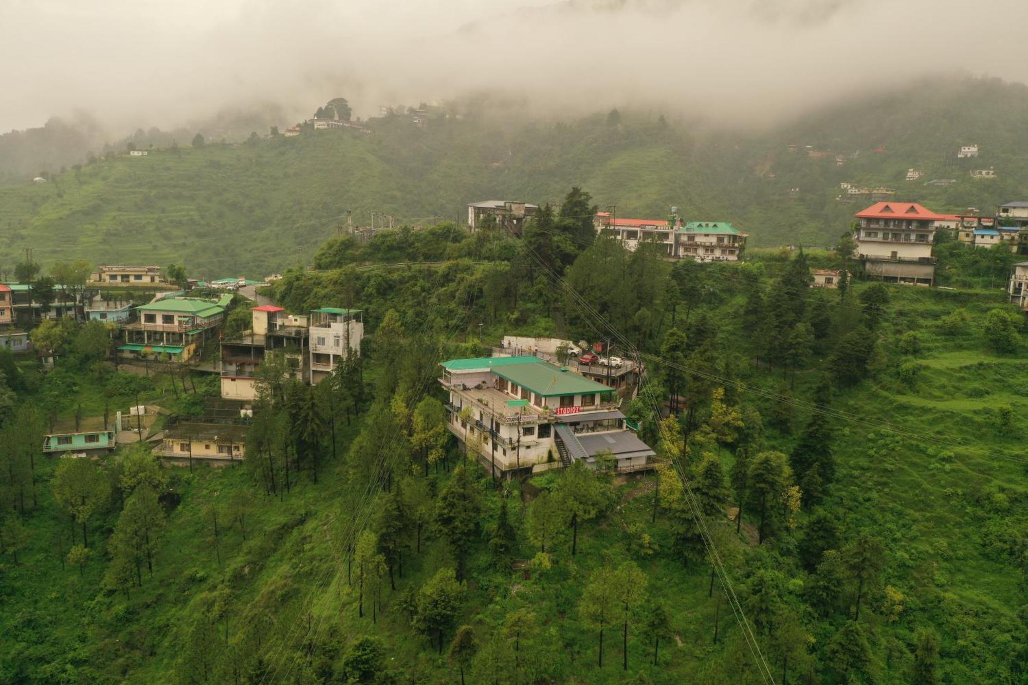 Studioz Paradise Hills Mussoorie Buitenkant foto