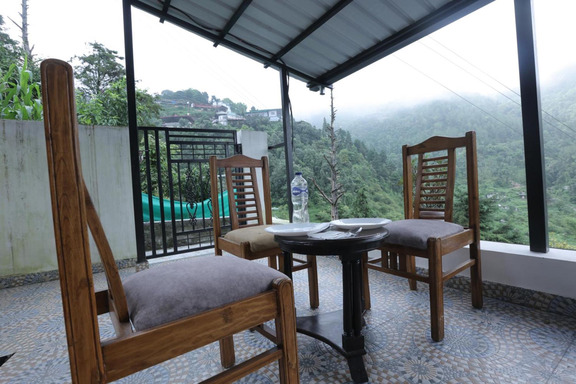 Studioz Paradise Hills Mussoorie Buitenkant foto