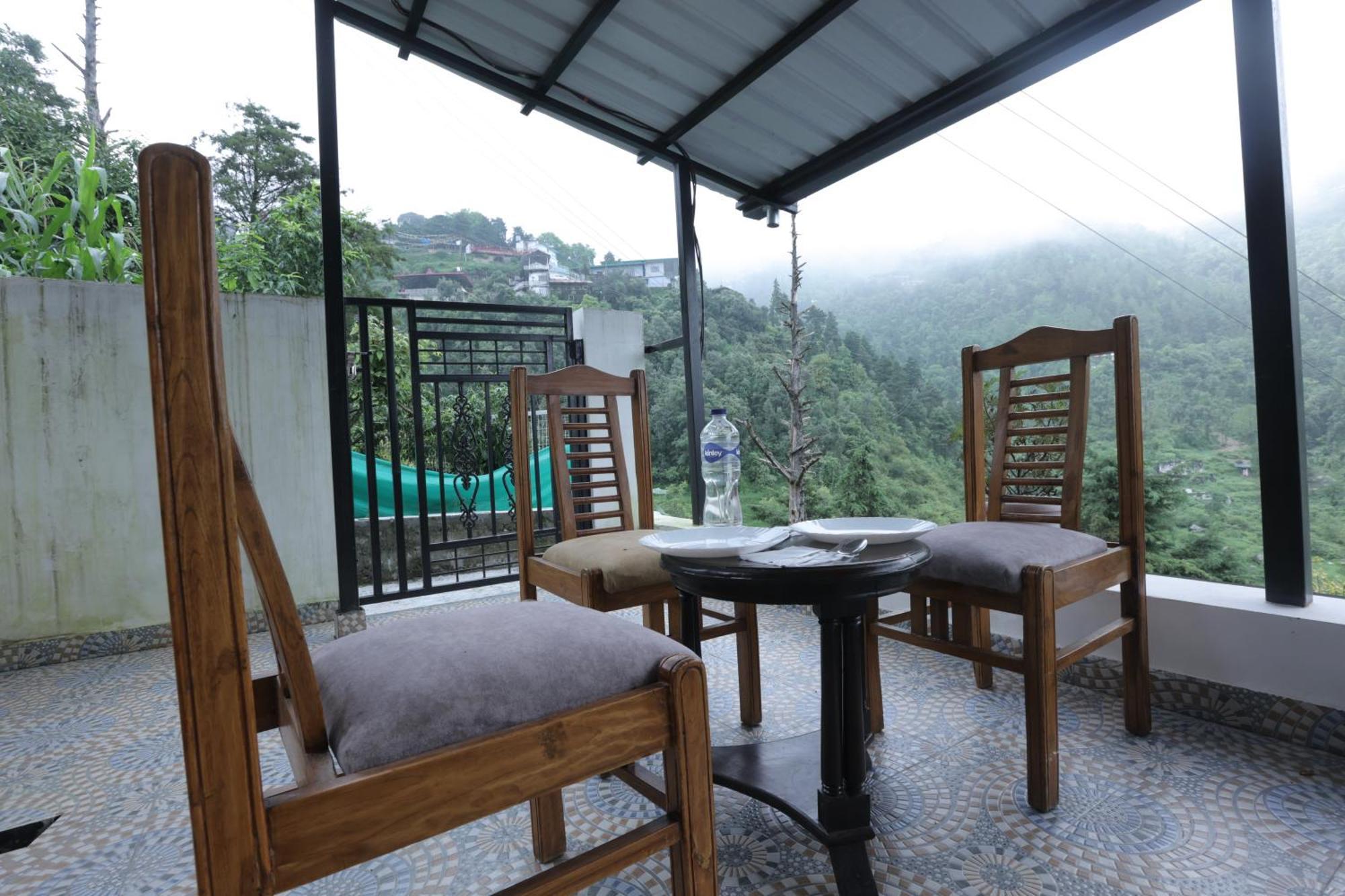 Studioz Paradise Hills Mussoorie Buitenkant foto