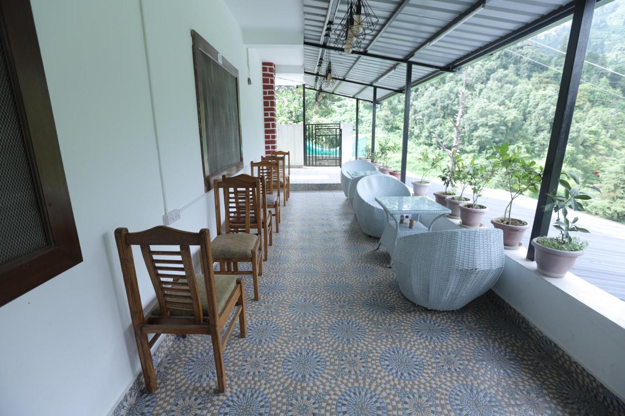 Studioz Paradise Hills Mussoorie Buitenkant foto
