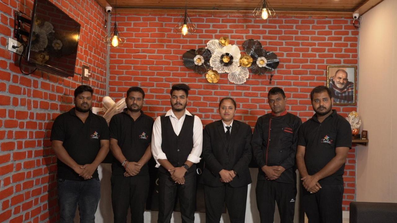Studioz Paradise Hills Mussoorie Buitenkant foto